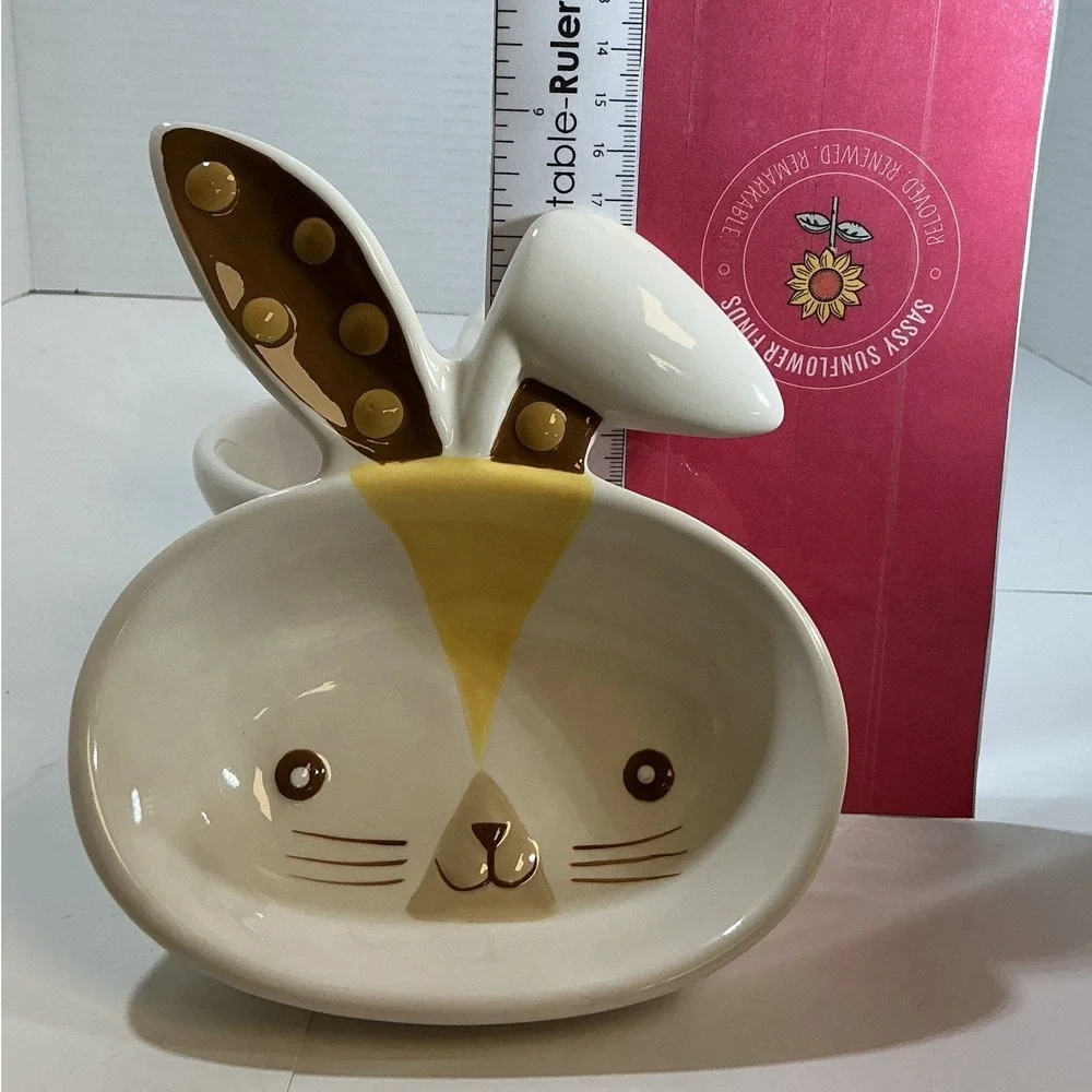 Target Easter 2012 Bunny‎ Rabbit Ceramic Snack Bowls Set of 3 White Brown Yellow